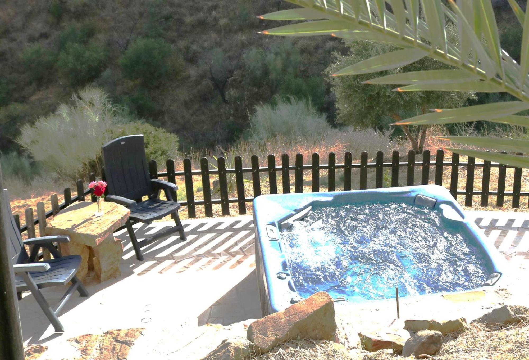 Private Detached Chalet With Own Jacuzzi Mi Dushi Толокос Экстерьер фото