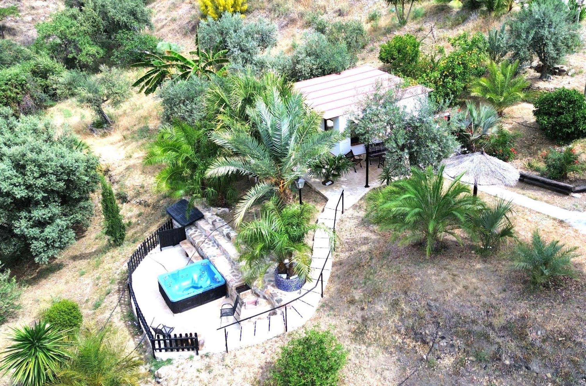 Private Detached Chalet With Own Jacuzzi Mi Dushi Толокос Экстерьер фото